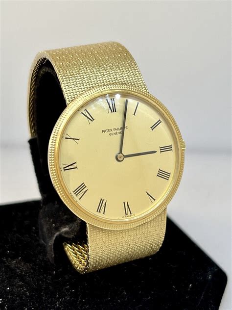 patek philippe calatrava gold bracelet price|Patek Philippe Calatrava retail price.